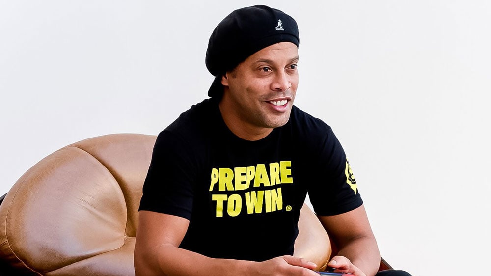 Ronaldinho will nach der eigenen PES-Liga auch ein FIFA-Team haben
