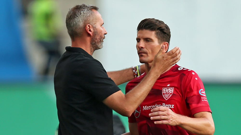 Magenverstimmung: VfB-Coach Tim Walter muss eventuell auf Mario Gomez verzichten.