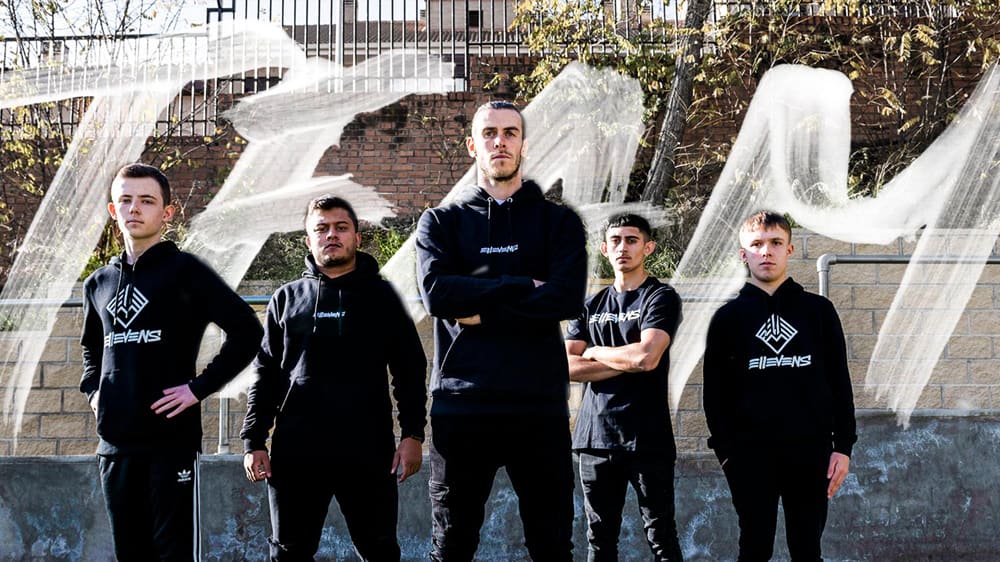 Erstes Teamfoto: Bale und seine eSportler