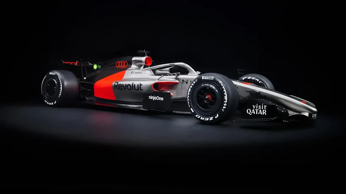 Technikproblem-Audi-legt-Stolper-Start-in-Barcelona-hin