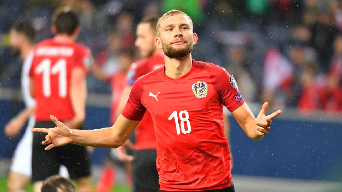 اللاعب كونراد لايمر ينضم إلى بايرن ميونخ ويتطلع لتحدي جديد