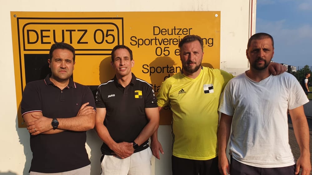 MVon links: Murat Alkan, Michael Gouram, Helmut Schönbein und Volkan Uzunemin.