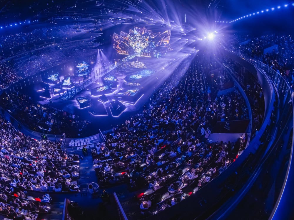 LoL Worlds: T1 und 'Faker' schreiben erneut Geschichte und holen den ...