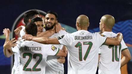 Riyad Mahrez und Mitspieler