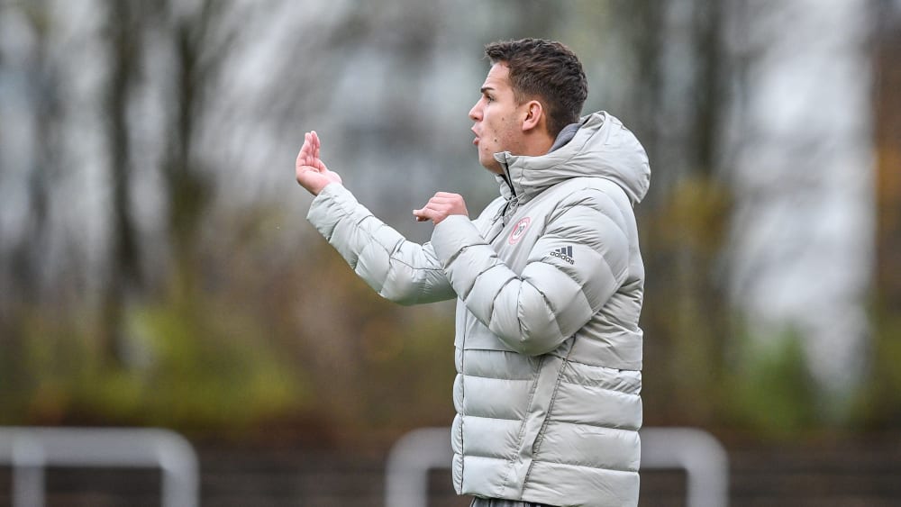 Trainer Helge Hohl hat den SV Bergisch Gladbach 09 in der Winterpause verlassen.