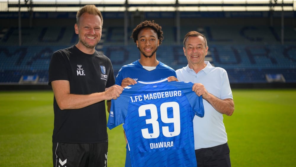 Fiedler, Diawara und Schork von links