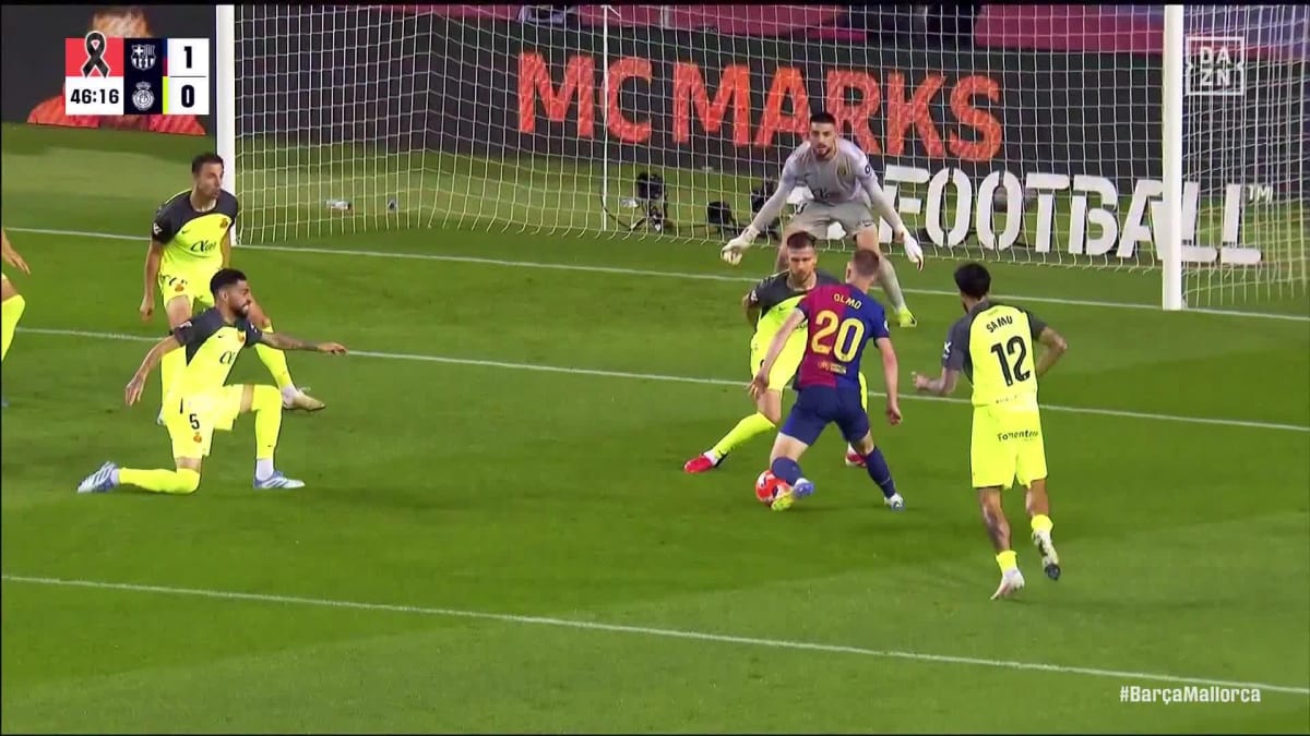 Barcelona - Mallorca: Tor zum 1:0 durch Dani Olmo in der 46. Minute |  Match-Clip La Liga | Video - kicker