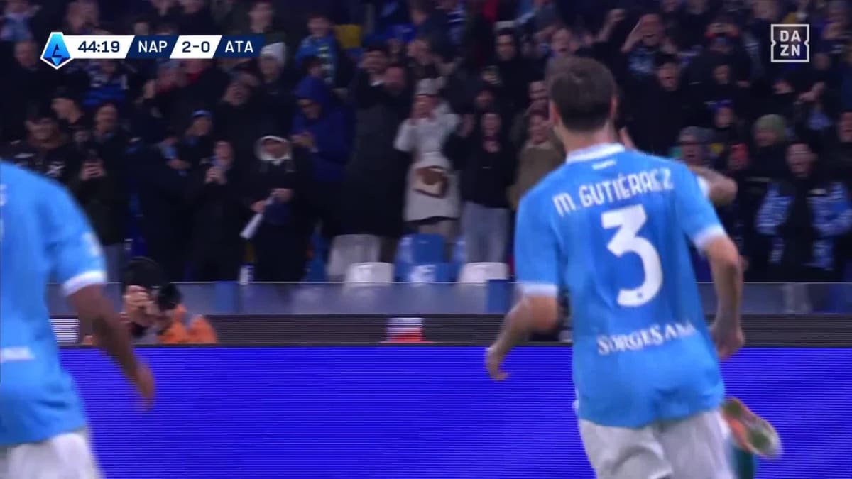 Napoli - Atalanta: Goal to make it 3-0 by Lang in the 45th minute.