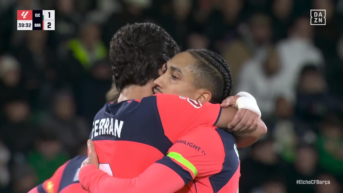 Torwart-leitet-ein-Ferran-Torres-vollendet-Barca-erneut-in-F-hrung