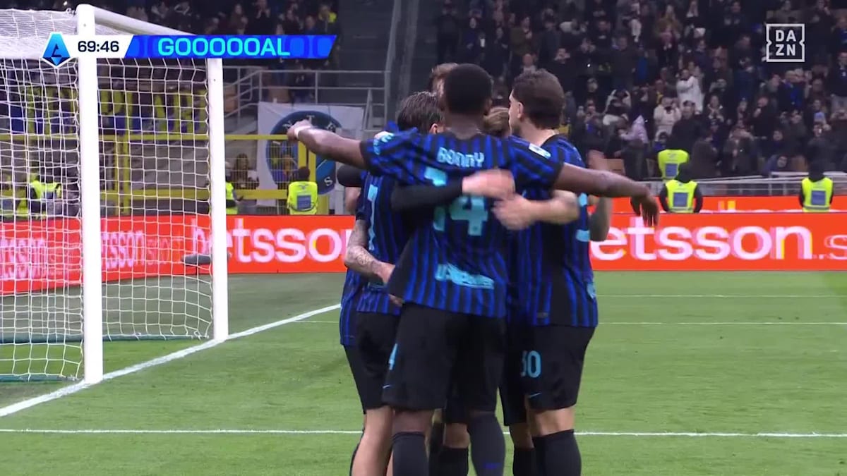 Inter - Genoa: Tor zum 2:0 durch Calhanoglu in der 70. Minute
