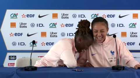 Gute Laune vor dem Duell gegen Deutschland