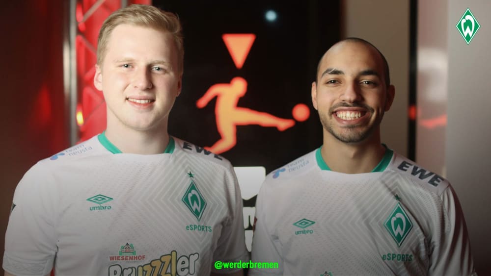 Ehrung für eSportler. Werder vergibt die Leistungsnadel in Silber an 'MegaBit' und 'MoAuba'