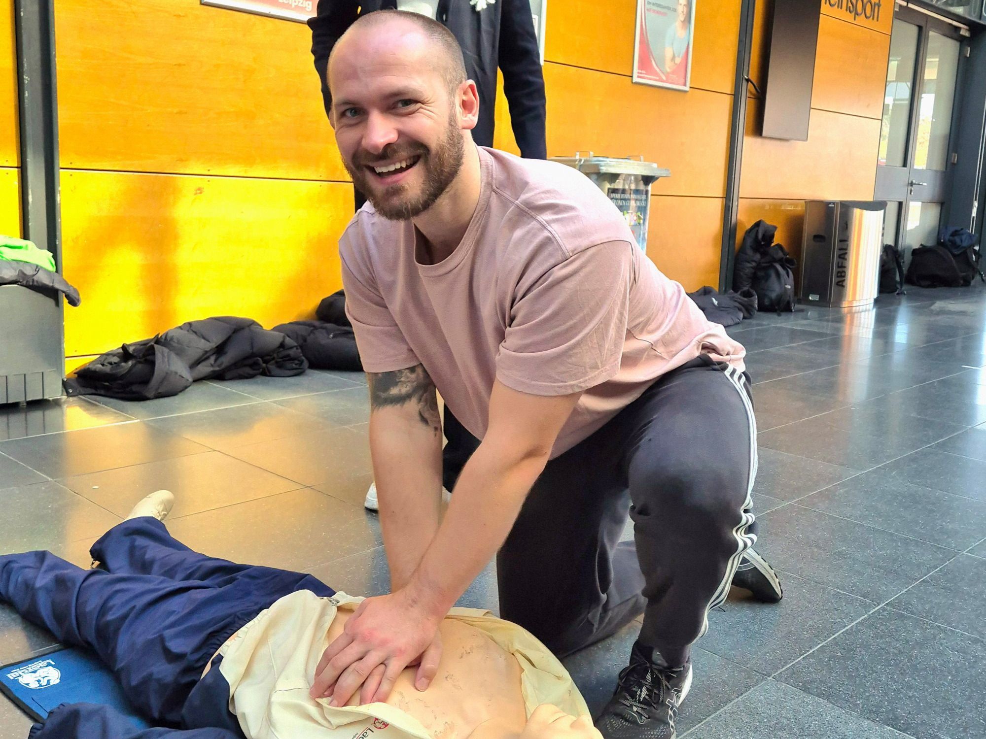 Basic Life Support SC DHfK Leipzig mit ReanimationsTraining