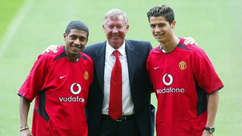 Vorstellung im Old Trafford: Kleberson (li.) 2003 mit Sir Alex Ferugson und Cristiano Ronaldo.