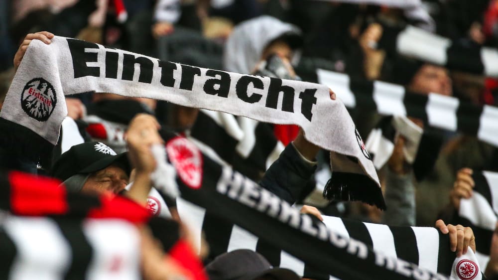 Teile der Eintracht-Fans wollen ihren Stehplatz im Spiel gegen Union Berlin freilassen. 