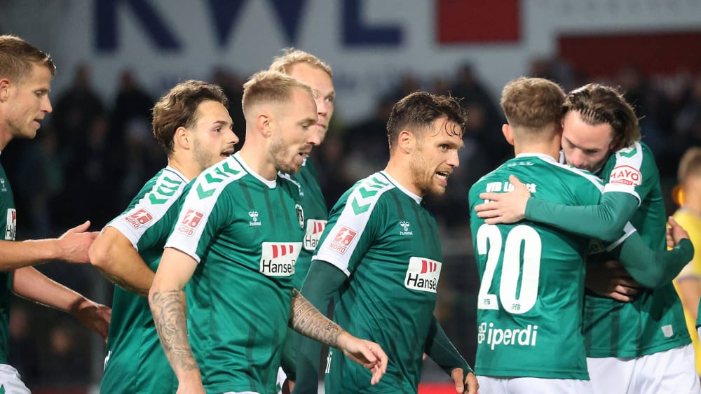 Der VfB Lübeck feierte einen 2:0-Arbeitssieg gegen Ottensen.