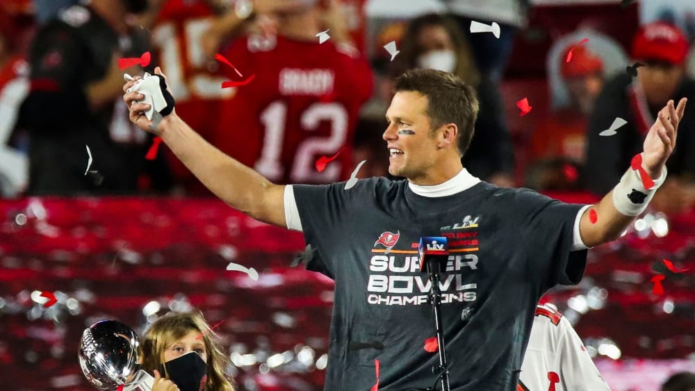 Super-Bowl-Sieger trotz gerissenem Innenband: Tom Bradys Erfolgsstory hat eine weitere Note bekommen.