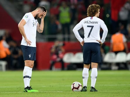 Mon Dieu: Olvier Giroud und Antoine Griezmann (r.) sind fassungslos.