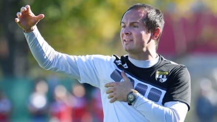 Setzt auf weniger Querpässe und hofft auf weniger Gegentore: Balingens neuer Trainer Bernd Bauer.