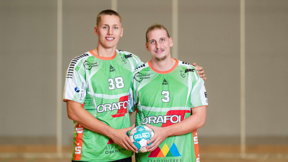 Malte Dederding (l.) und Erik Gerntke spielten als Linkshänder gemeinsam im Rückraum