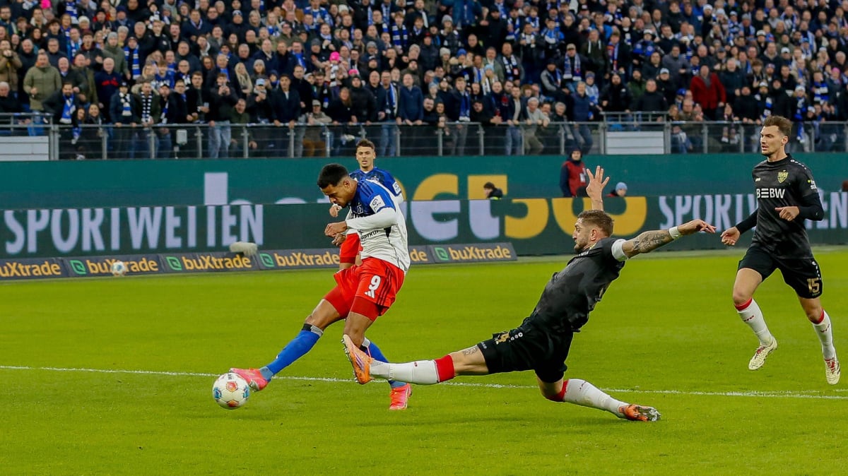 HSV-Sieg-in-Unterzahl-Kleine-Geschichten-gro-e-Bedeutung