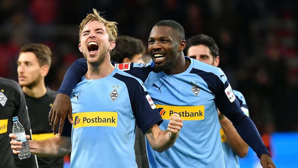 Christoph Kramer (l.) jubelt mit Marcus Thuram