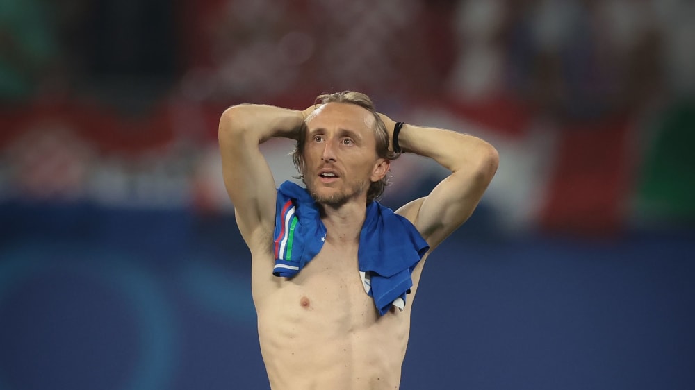 Bitter enttäuscht nach dem späten 1:1 gegen Titelverteidiger Italien: Luka Modric.