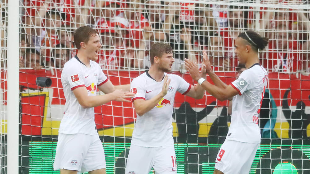 Leipzigs (v.l.) Marcel Halstenberg, Timo Werner, Yussuf Poulsen