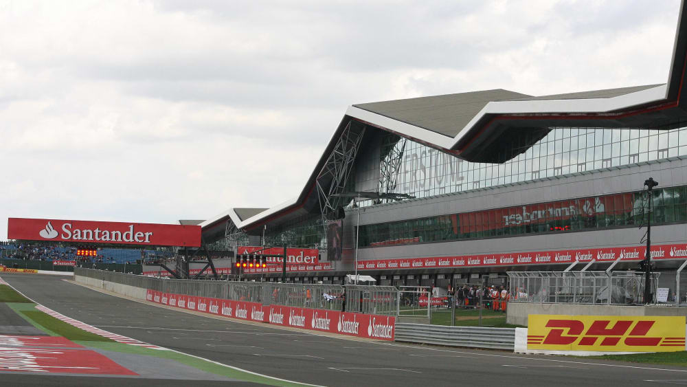 Bleibt mindestens bis 2024 im Formel-1-Rennkalender: Die Traditionsstrecke von Silverstone.