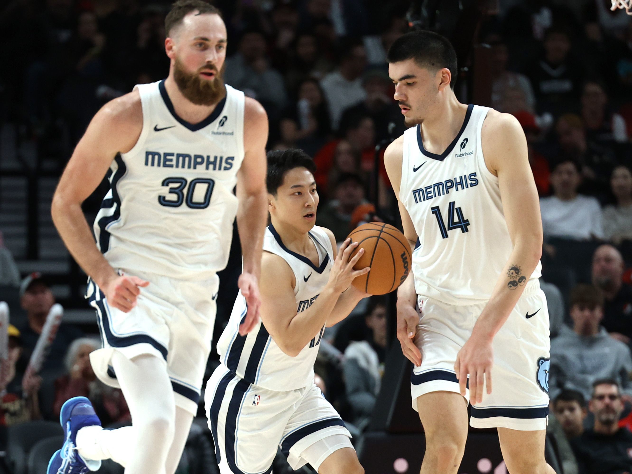 Große Leistung trotz kleiner Statur Die aktuell kleinsten Spieler der NBA BasketballWorld