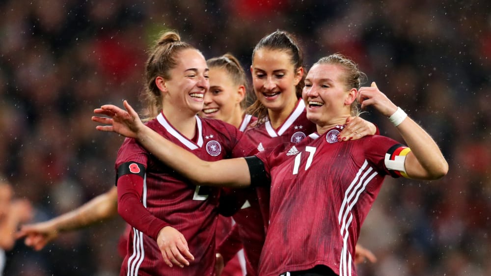 Alexandra Popp erzielte die frühe Führung für Deutschland.