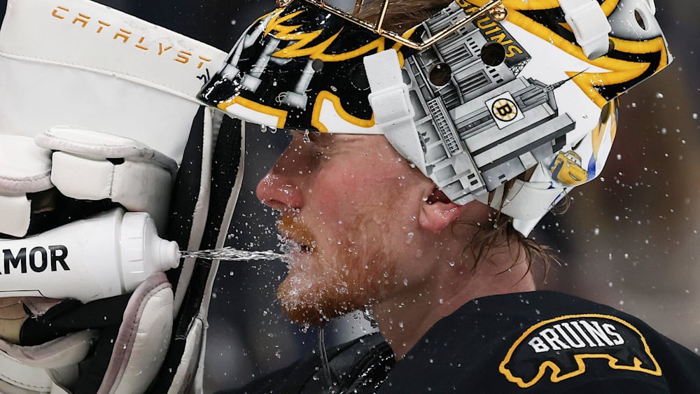 Eishockey-Splitter-Finnland-muss-Goalie-ersetzen