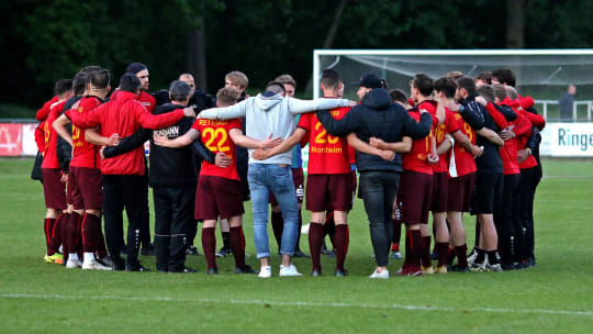 Zusammenhalt ist jetzt beim FC Eintracht Northeim angesagt. Vor der Begegnung mit Spitzenreiter Hildesheim musste Trainer Simon Schneegans nämlich seine Koffer packen.