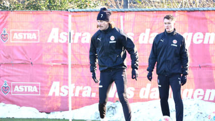 Schon wieder am Ball: St. Pauli-Kapitän Jackson Irvine.