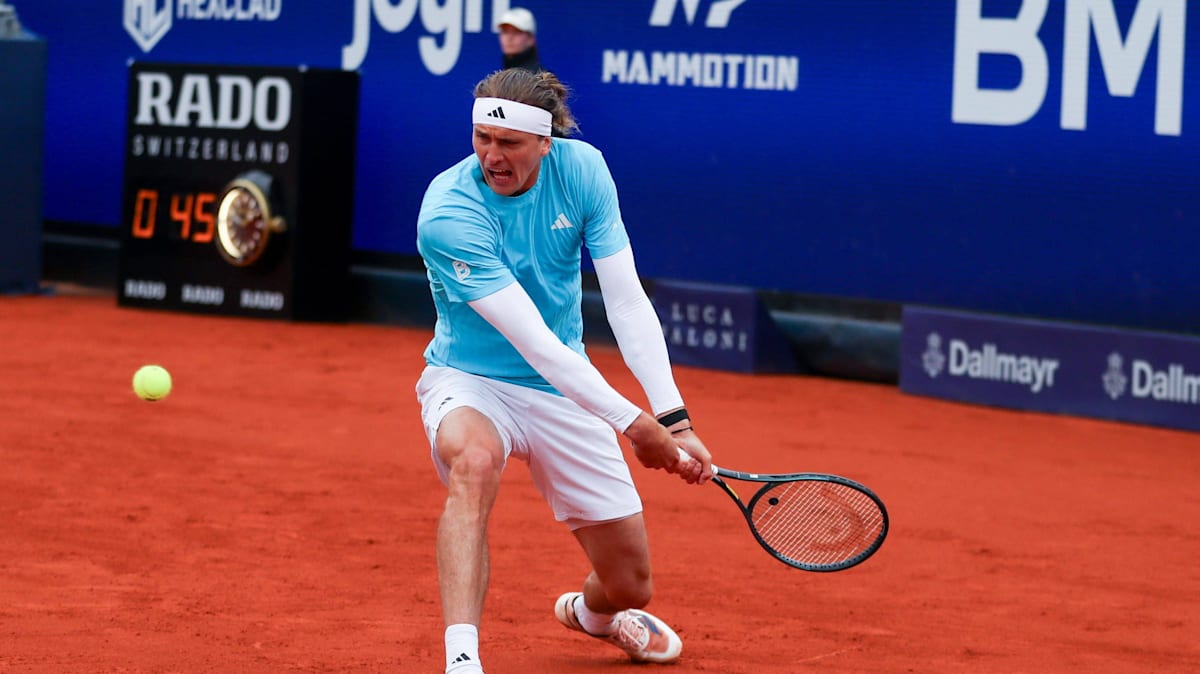 Mit Zirkus-Volley: Zverev müht sich zum Auftaktsieg in München