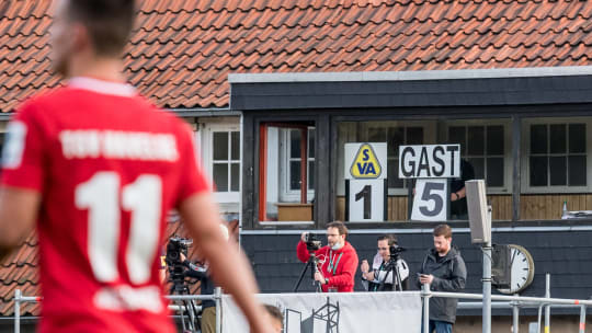 Im Stadion an der Düsternortstraße bleiben die Plätze am Wochenende leer.