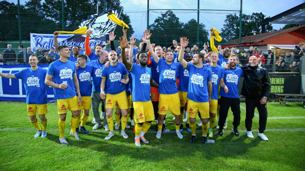 Kickers Emden feiern Regionalliga-Aufstieg