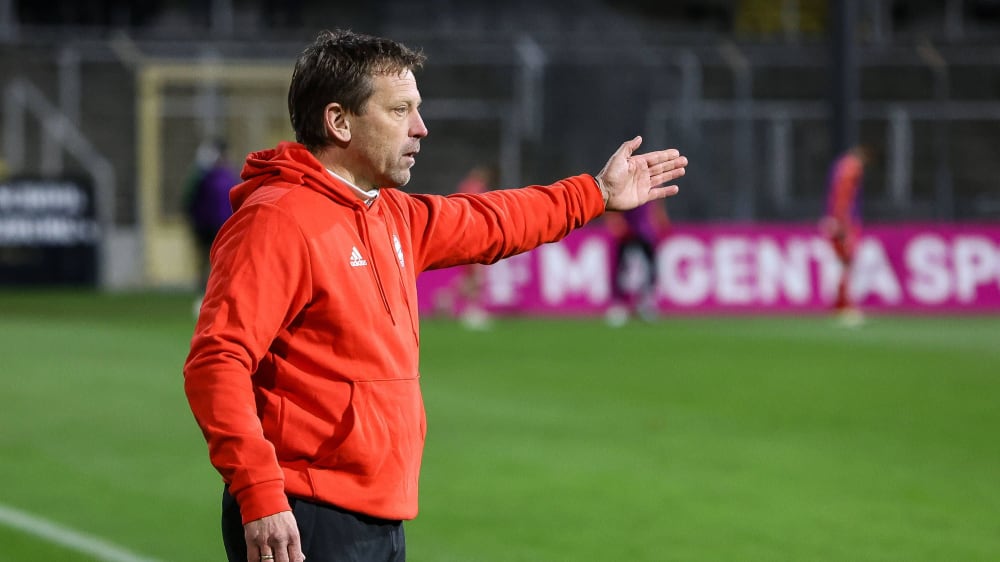"Nicht einfach nur mitspielen": Nach oben fehlt den Bayern-Talenten von&nbsp;Trainer Holger Seitz in dieser Saison bislang zu viel.