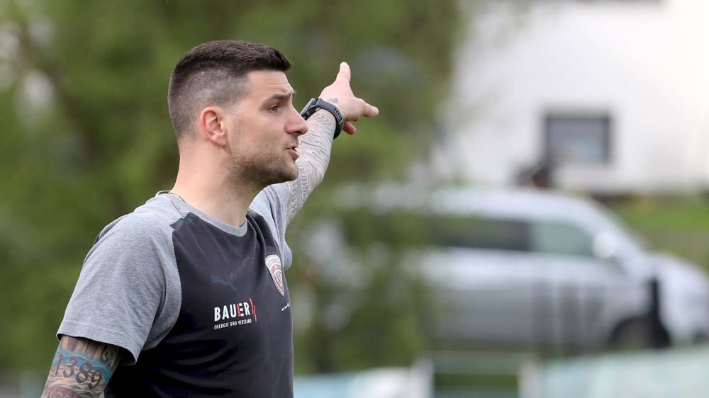 Aleksandro Petrovic ist mit seinem Team erfolgreich in die Saison gestartet. (Archivbild)