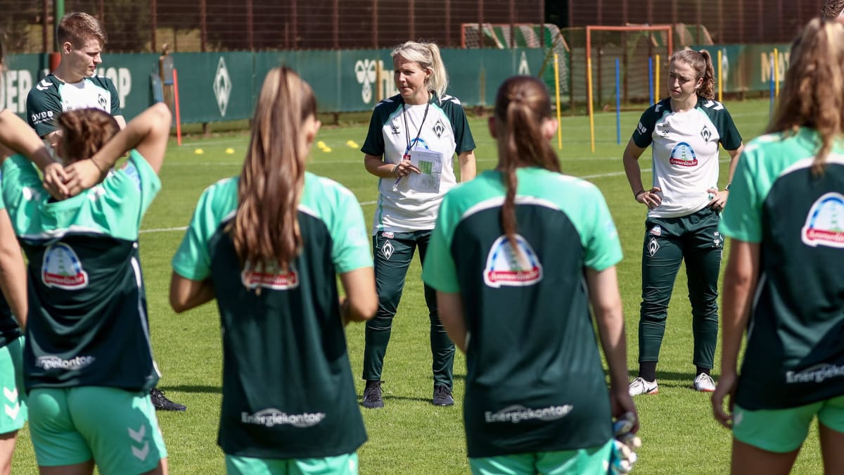 Neuer-Stil-neue-Formation-neue-Chefin-Werder-Bremen-im-Check