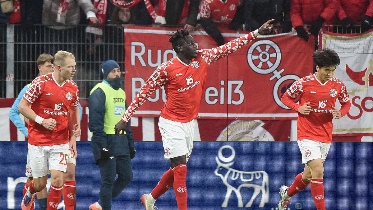 Da-Costa-berzeugt-in-Mainz-defensiv-und-offensiv