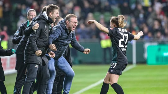 Jubelt Thomas Horsch mit den Werder-Frauen auch in Potsdam?