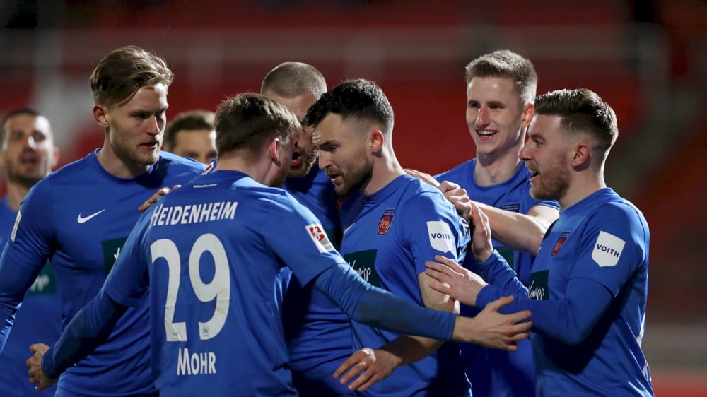 Mischen sie wieder im Aufstiegsrennen mit? Die Spieler des 1. FC Heidenheim.