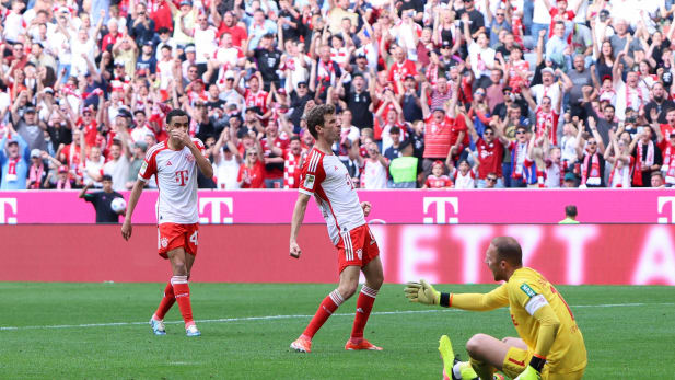 Thomas Müller trifft zum 2:0.