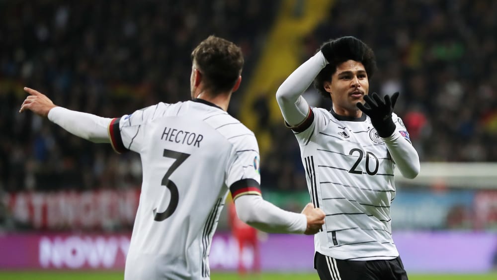 Jonas Hector, Serge Gnabry (re.)