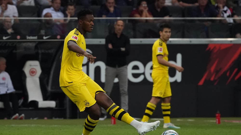 Könnte den angeschlagenen Mats Hummels gegen Bremen vertreten: Dortmunds Dan-Axel Zagadou.