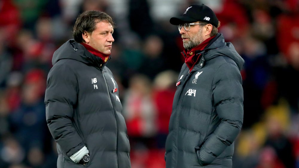 Im Austausch: Peter Krawietz und Jürgen Klopp