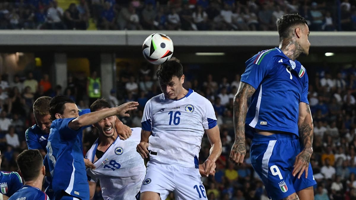 Bosnien-Herzegowina vs. Italien: Kannst du die Spieler richtig zuordnen?