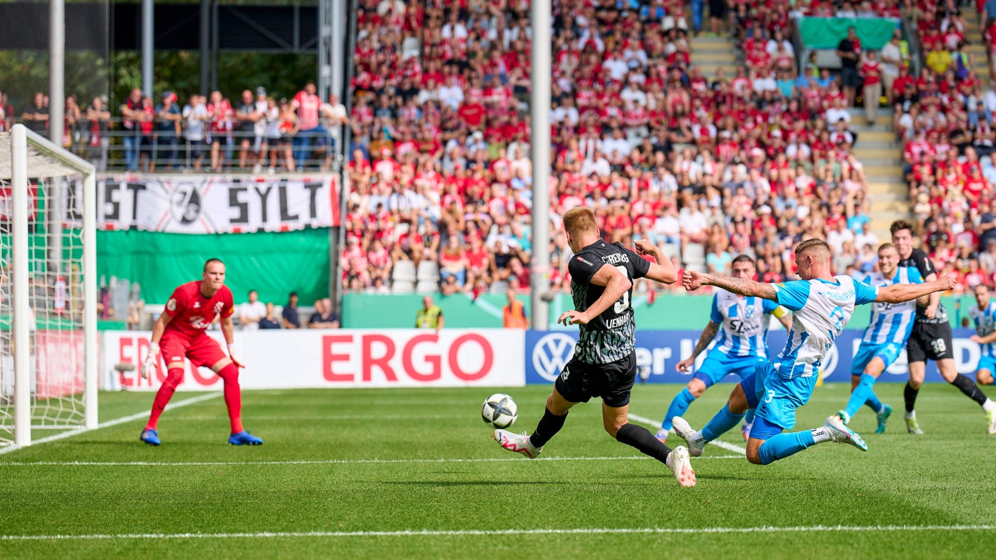 Bilder SV Oberachern SC Freiburg 02 1. Runde DFBPokal 2023/24 kicker Bilder SV Oberachern SC Freiburg 02 1. Runde DFBPokal 2023/24 kicker