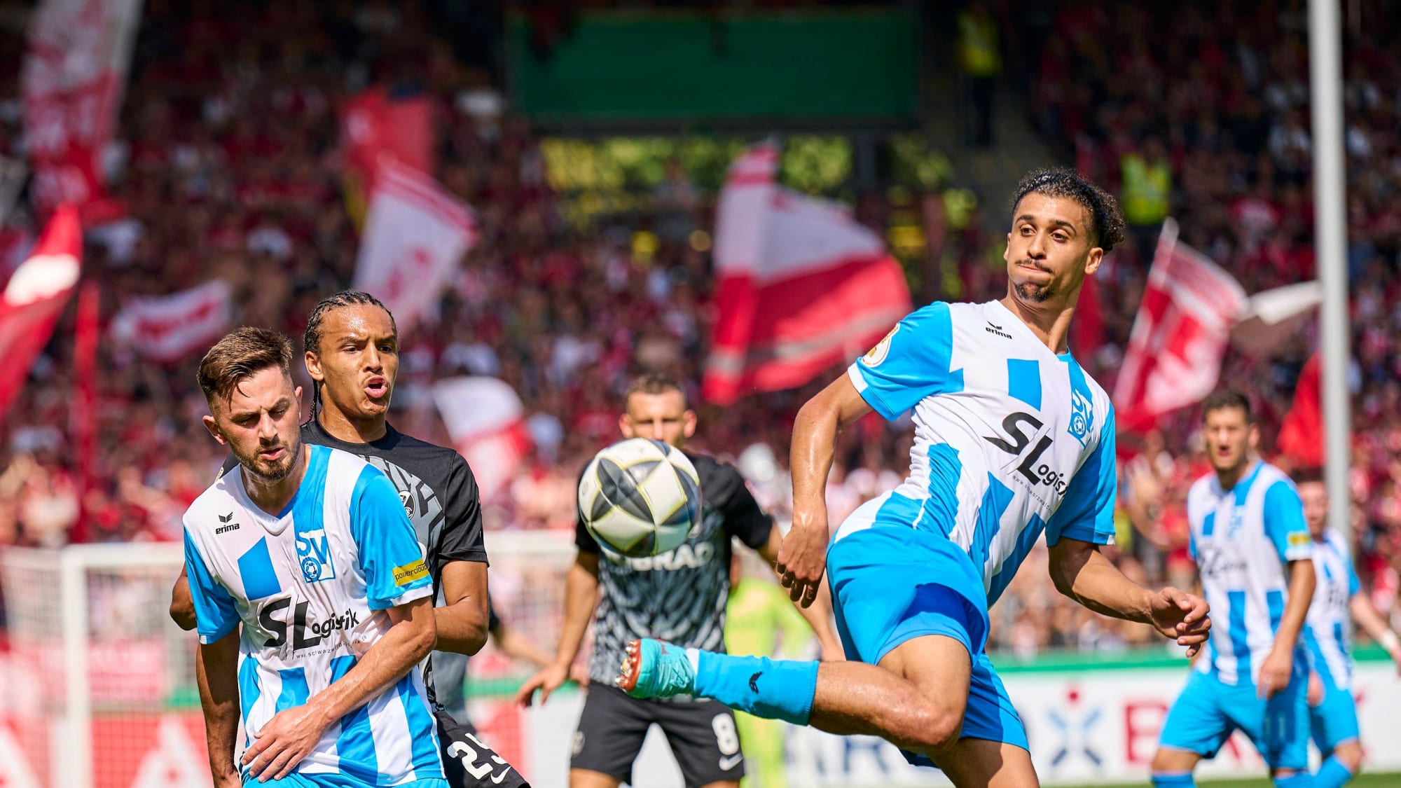 Bilder SV Oberachern SC Freiburg 02 1. Runde DFBPokal 2023/24 kicker Bilder SV Oberachern SC Freiburg 02 1. Runde DFBPokal 2023/24 kicker